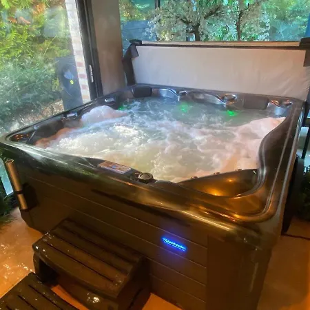 Riviera Hammam, Piscine & Jacuzzi
